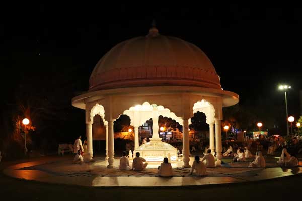 Breathtaking Udaipur And Mount Abu Tour Package